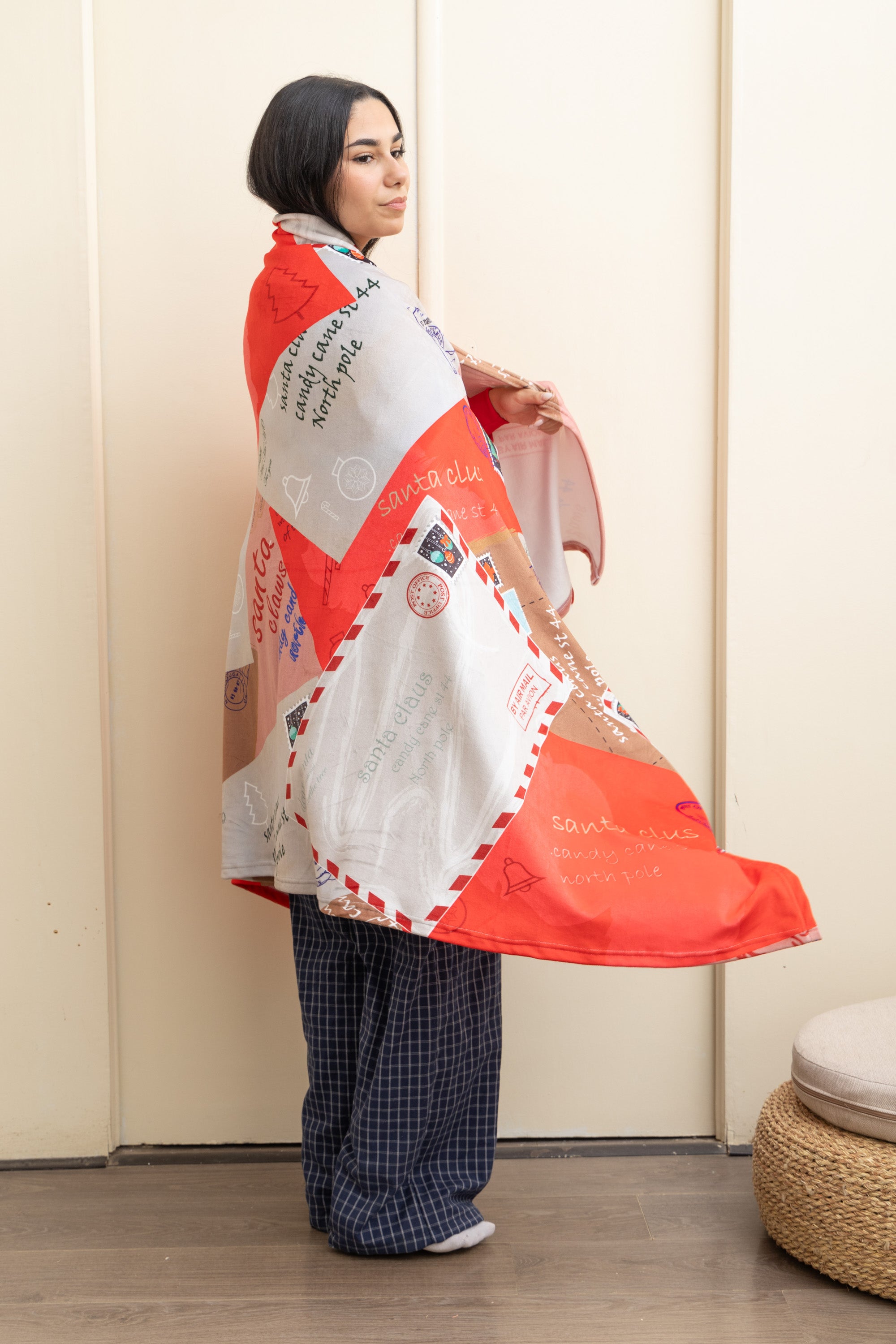 Image of Christmas Red Blanket – Softness You’ll Love to Snuggle In